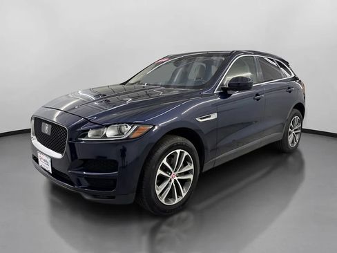 Used 2019 Jaguar F-PACE Premium AWD/4WD image 4