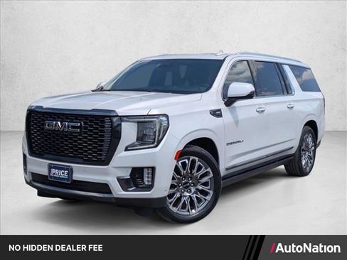 Used 2023 GMC Yukon XL Denali Ultimate AWD/4WD image 1