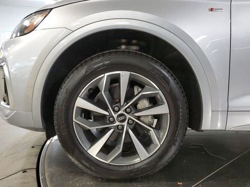 Used 2023 Audi Q5 2.0T Premium w/ Convenience Package image 57