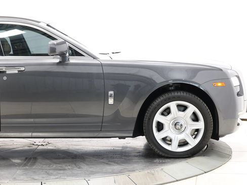Used 2011 Rolls-Royce Ghost RWD image 81