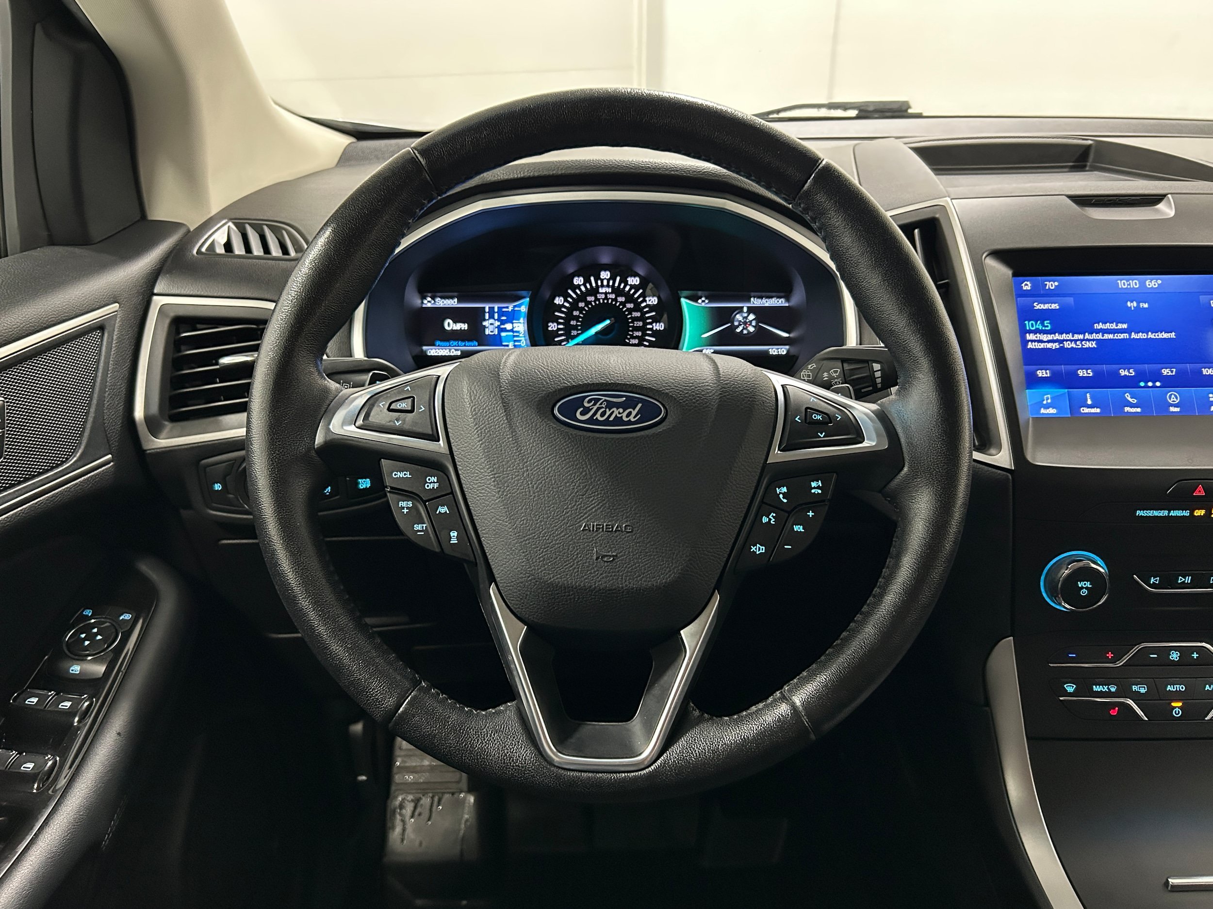 Used 2020 Ford Edge SEL w/ Convenience Package AWD/4WD image 14