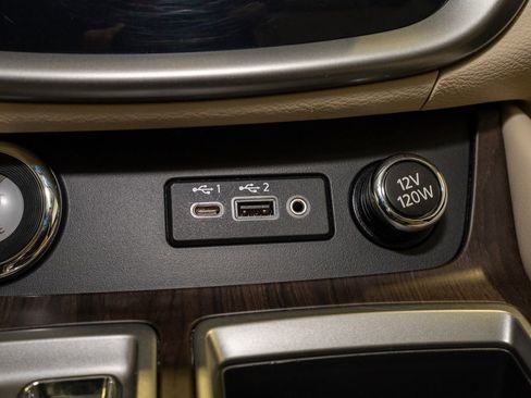 Certified 2024 Nissan Murano Platinum w/ Cargo Package image 16