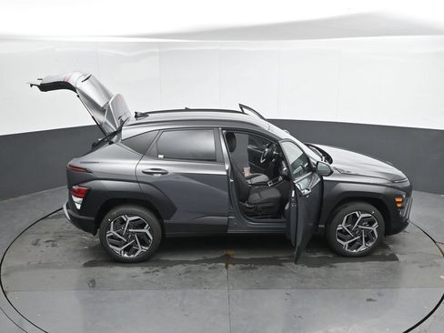 New 2026 Hyundai Kona SEL Premium AWD/4WD image 32
