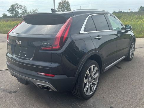 Used 2022 Cadillac XT4 Premium Luxury w/ Sun And Sound Package AWD/4WD image 5