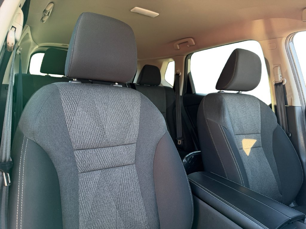Used 2025 Nissan Rogue SV AWD/4WD image 27