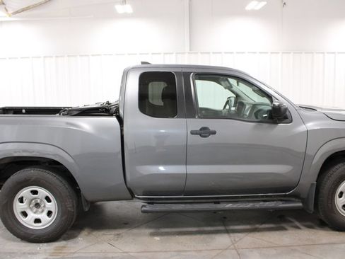 Used 2022 Nissan Frontier S w/ Technology Package AWD/4WD image 11