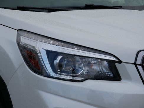 Used 2020 Subaru Forester Premium w/ Popular Package #1 AWD/4WD image 16