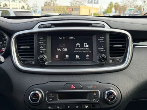 Used 2019 Kia Sorento LX w/ Option Group 020 image 27