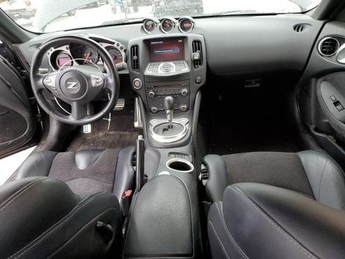 Used 2014 Nissan 370Z Touring w/ Navigation Package image 8