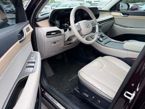 Used 2023 Hyundai Palisade Limited FWD image 30