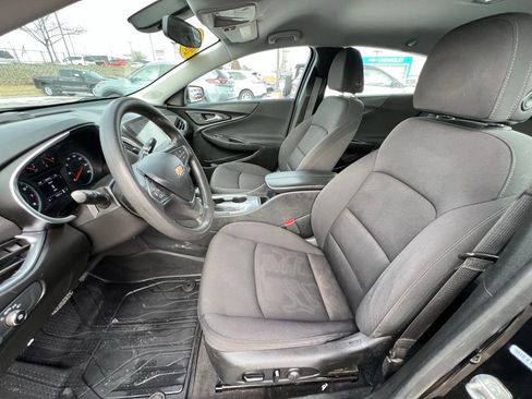 Used 2020 Chevrolet Malibu LT image 18
