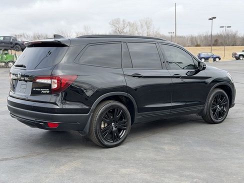 Used 2022 Honda Pilot Black Edition image 7