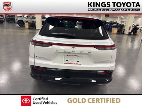 Certified 2025 Toyota Crown Signia image 7