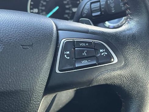 Certified 2018 Ford EcoSport SES image 26