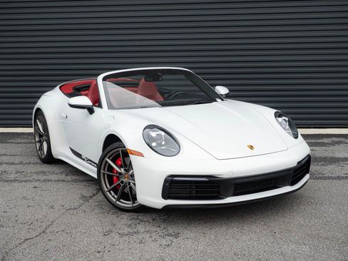 Certified 2020 Porsche 911 Carrera S RWD image 22