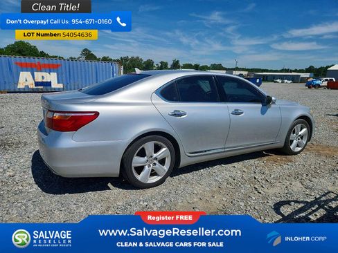 Used 2011 Lexus LS 460 w/ Comfort Pkg RWD image 4