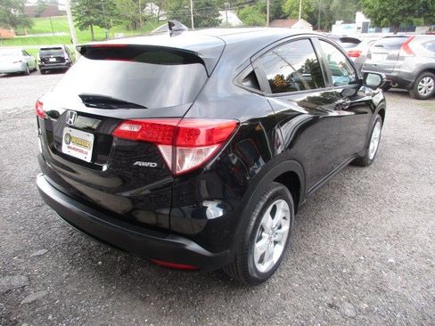 Used 2016 Honda HR-V EX image 8