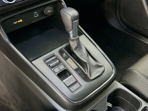 Used 2025 Honda CR-V LX image 24
