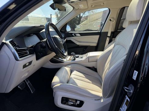 Used 2021 BMW X7 xDrive40i w/ Executive Package image 16