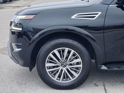 Certified 2024 Nissan Armada SL w/ Captain's Chairs Package image 5