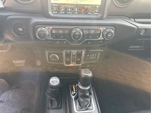 Certified 2023 Jeep Wrangler Unlimited Sport w/ Xtreme 35 Tire Package AWD/4WD image 29