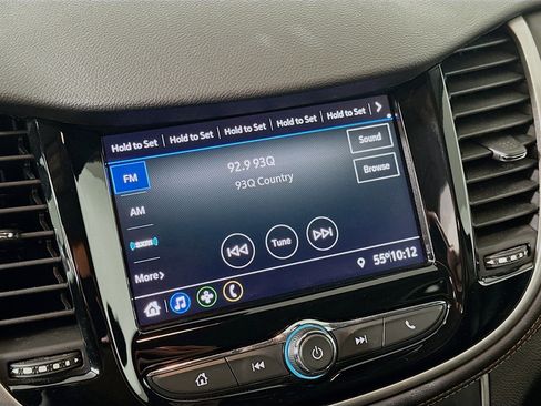 Used 2020 Chevrolet Trax LT w/ Driver Confidence Package image 21