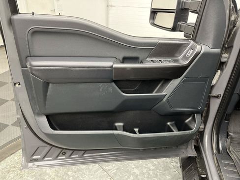 Used 2021 Ford F150 XLT w/ Equipment Group 302A High AWD/4WD image 9