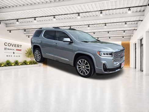 Used 2023 GMC Acadia Denali w/ Denali Ultimate Package FWD image 1