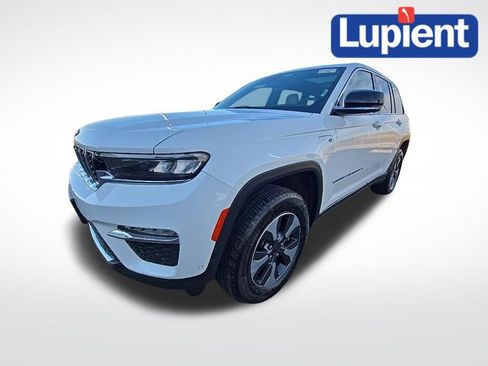 Used 2022 Jeep Grand Cherokee Limited 4xe w/ Luxury Tech Group II image 8