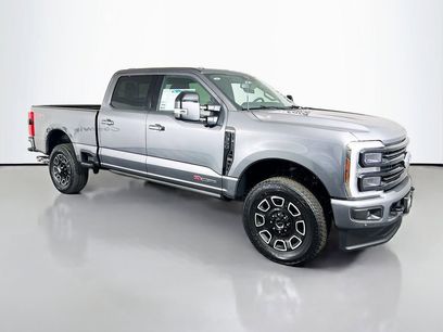 New 2025 Ford F350 Platinum w/ FX4 Off-Road Package