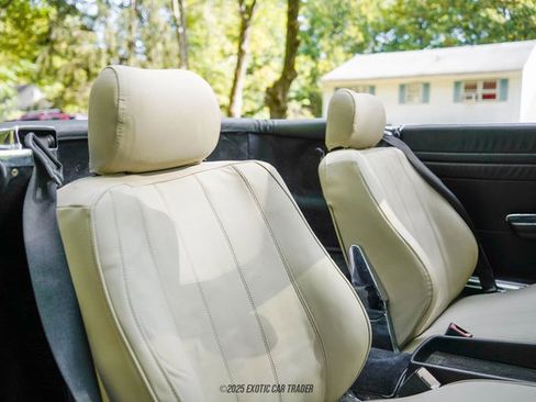 Used 1986 Mercedes-Benz 560 SL image 34