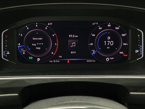 Used 2019 Volkswagen Tiguan SEL image 23