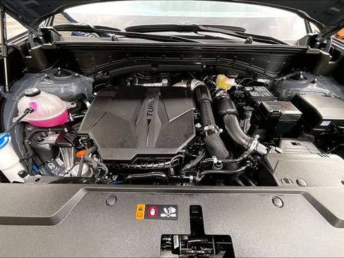 Certified 2026 Hyundai Santa Fe SEL FWD image 11