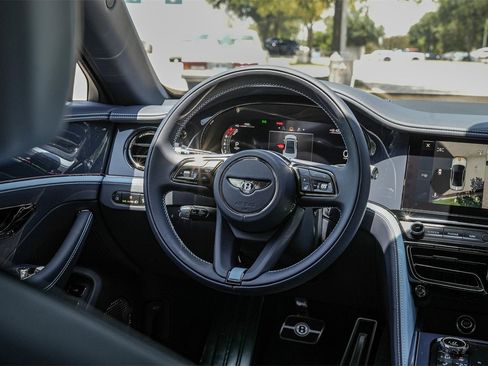 New 2025 Bentley Flying Spur Plug-In Hybrid image 34