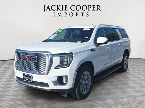 Used 2024 GMC Yukon XL Denali AWD/4WD image 1