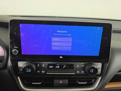 Used 2024 Toyota Grand Highlander Platinum image 15