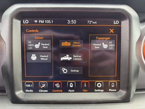 Used 2023 Jeep Gladiator Mojave w/ LED Lighting Group AWD/4WD image 33