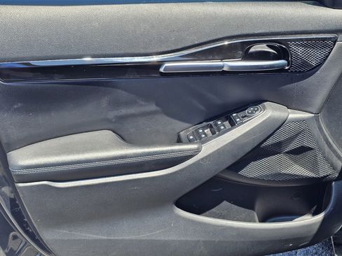 Used 2022 Kia Seltos S FWD image 11