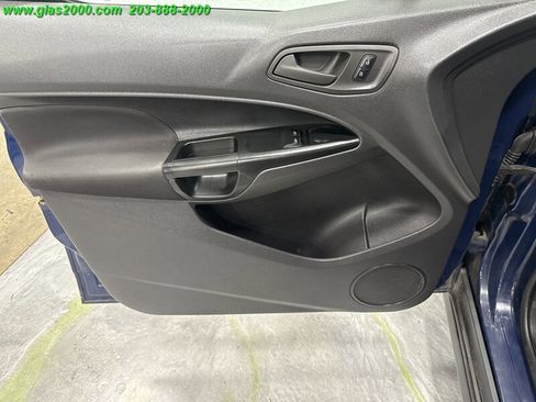 Used 2018 Ford Transit Connect XL image 25