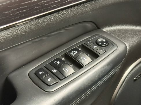 Used 2020 Jeep Grand Cherokee High Altitude AWD/4WD image 43