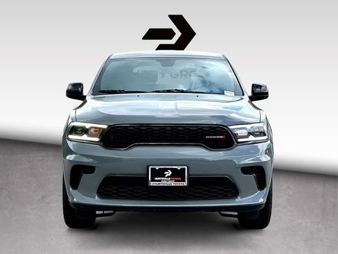 Used 2025 Dodge Durango GT RWD image 3