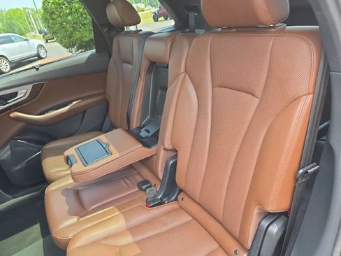 Used 2019 Audi Q7 2.0T Premium Plus w/ Premium Plus Package AWD/4WD image 46