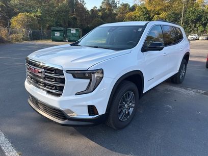 Used 2025 GMC Acadia Elevation