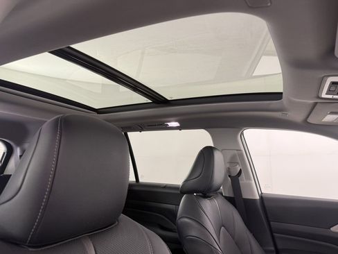 Used 2025 Toyota Grand Highlander AWD image 10