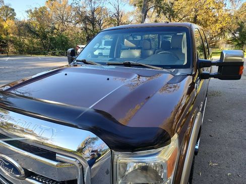 Used 2012 Ford F250 Lariat w/ Lariat Ultimate Pkg image 5