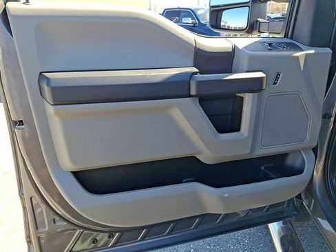 Used 2022 Ford F250 XL w/ STX Appearance Package image 10