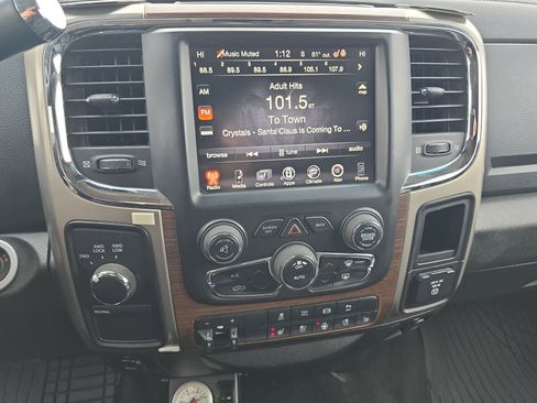 Used 2014 RAM 3500 Laramie w/ Protection Group image 20