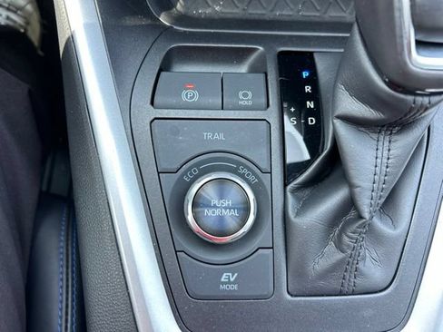 Certified 2024 Toyota RAV4 XSE AWD/4WD image 18