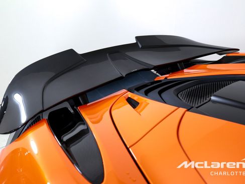 Used 2020 McLaren 720S Performance RWD image 30