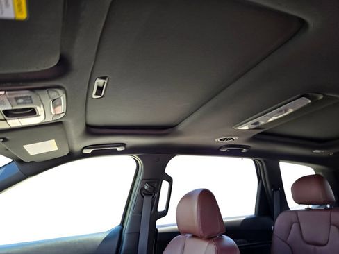 Certified 2024 Kia Telluride SX FWD image 18